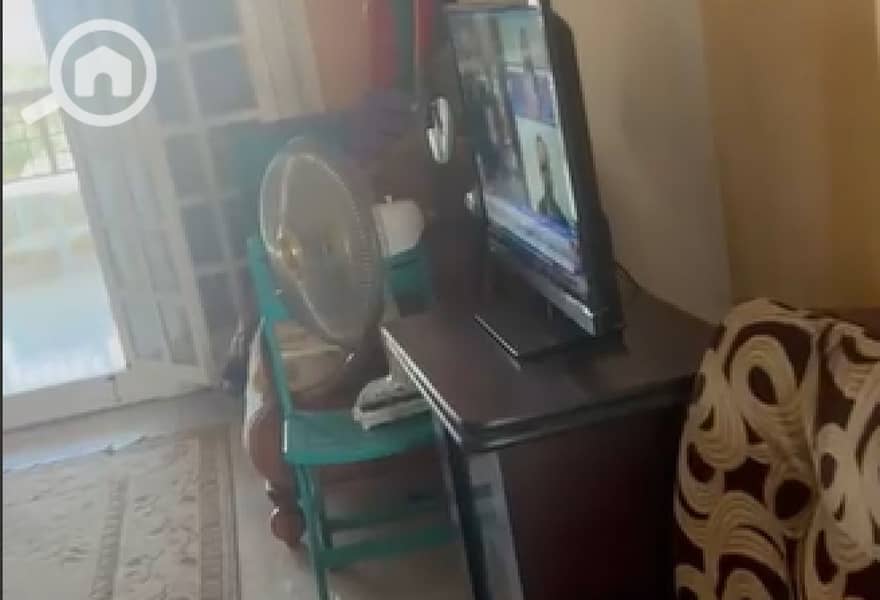 4 3d5c716d-78c1-4133-9d1e-b423a169815b. jpg