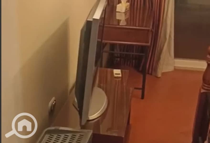 5 8d57c8fd-e99f-4cee-b9d2-8fba5edf21b2. jpg