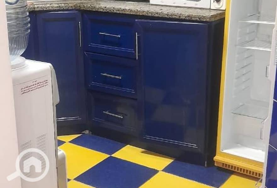 8 372f18ec-2b01-4dcb-8bca-375b8ca2eaf9. jpg