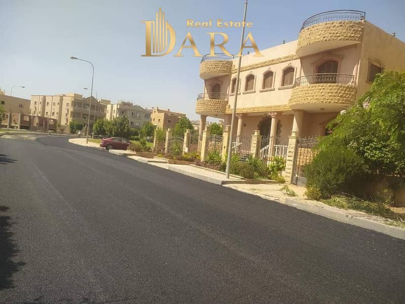 12 2bb0d5bc-dc3c-441a-81e9-cdcf24e8060d. jpg