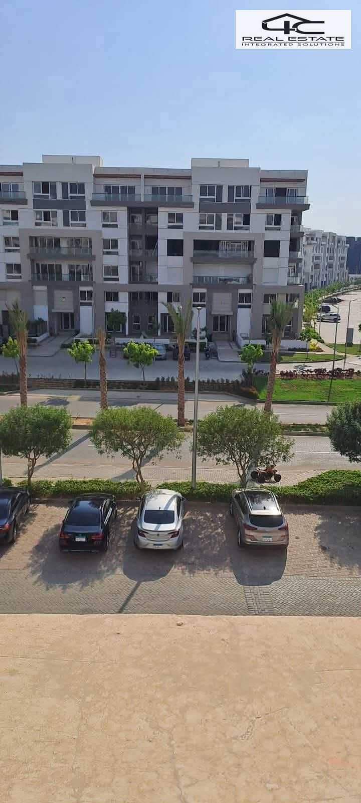 4 RRa7OPlsFMonURDCUg4JZKfYPgKb5t6WQ8vet3O6 (1). jpg