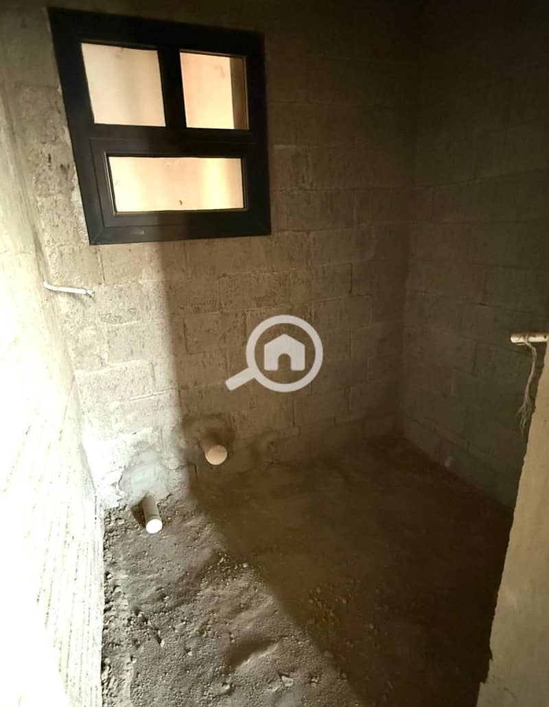 7 05a1c776-a942-4a17-98d9-bf513b79d053. jpg