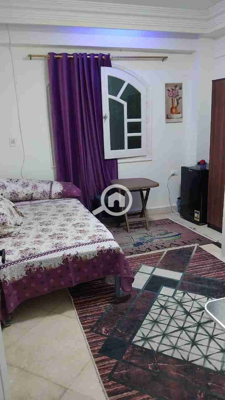 43 4yG3gSJTeSKD6rWhh8GteXyl0KWxHJglvsM7EPAk