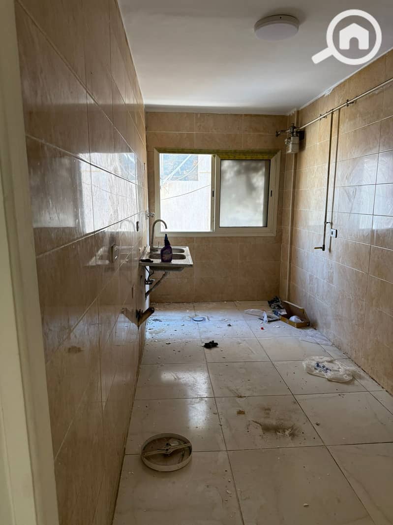 4 WhatsApp Image 2025-10-08 at 3.38. 16 PM (1). jpeg