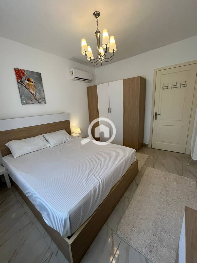 6 b6e8b99c-4f5e-4eae-9307-b52f7df9c67b. jpeg