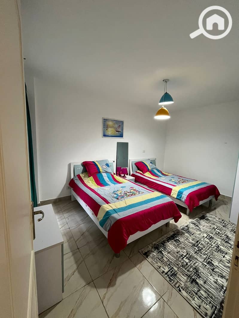 7 3c17935e-ff53-4a44-abc9-741bf666a291. jpeg