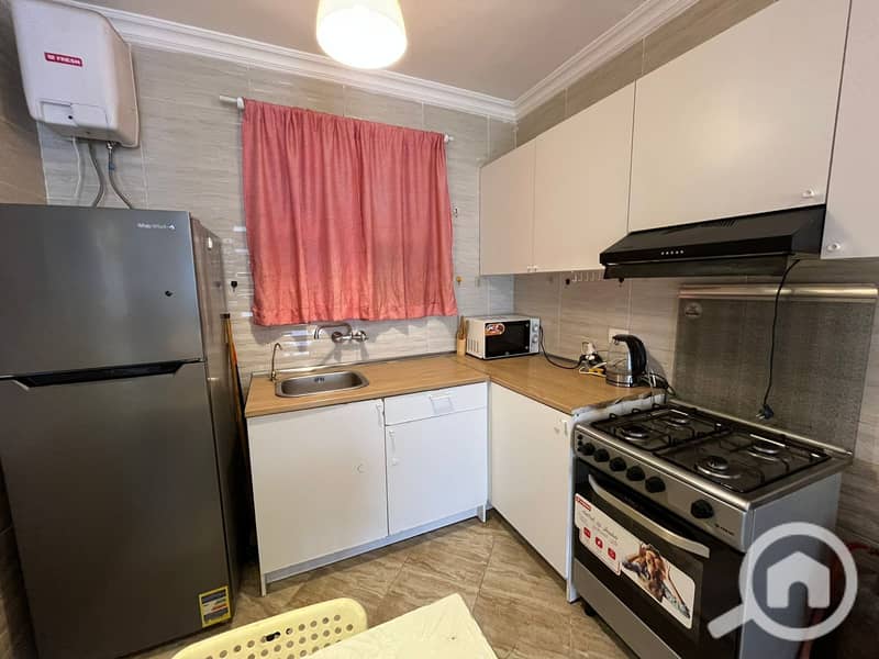 10 651a88f4-7c12-4358-9cbc-c5750a75fa18. jpeg