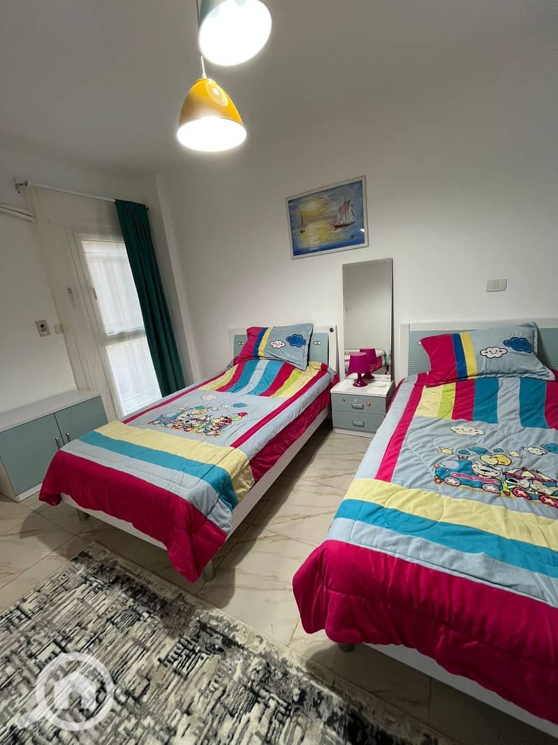 14 311894b2-da50-469f-a058-a9f1694d2ebf. jpeg