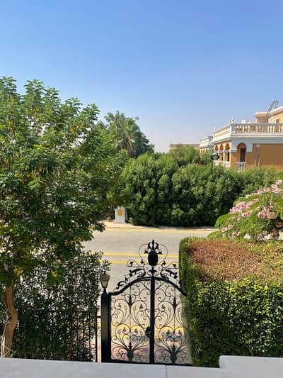 فیلا 4 غرف نوم للبيع في هليوبوليس الجديدة، القاهرة - فيلا بكمباوند ستيلا مصر الجديدة