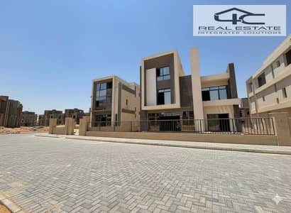 تاون هاوس 4 غرف نوم للبيع في القاهرة الجديدة، القاهرة - Gemini_Generated_Image_47cw0547cw0547cw. png تاون هاوس 4 غرف نوم للبيع في القاهرة الجديدة، القاهرة - Gemini_Generated_Image_47cw0547cw0547cw. png