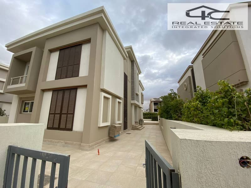 7 WhatsApp Image 2025-11-27 at 11.24. 41 PM (2). jpeg