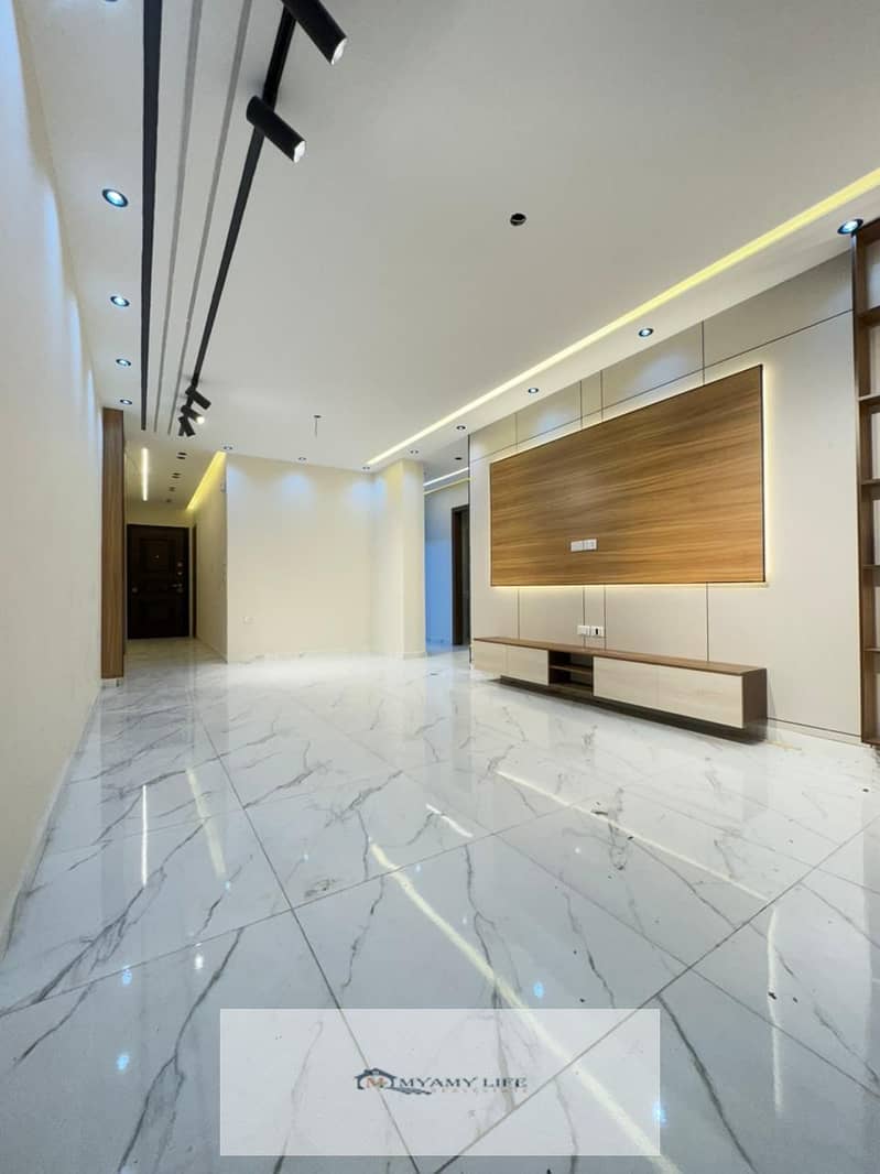 29 WhatsApp Image 2025-11-28 at 2.16. 51 PM. jpeg