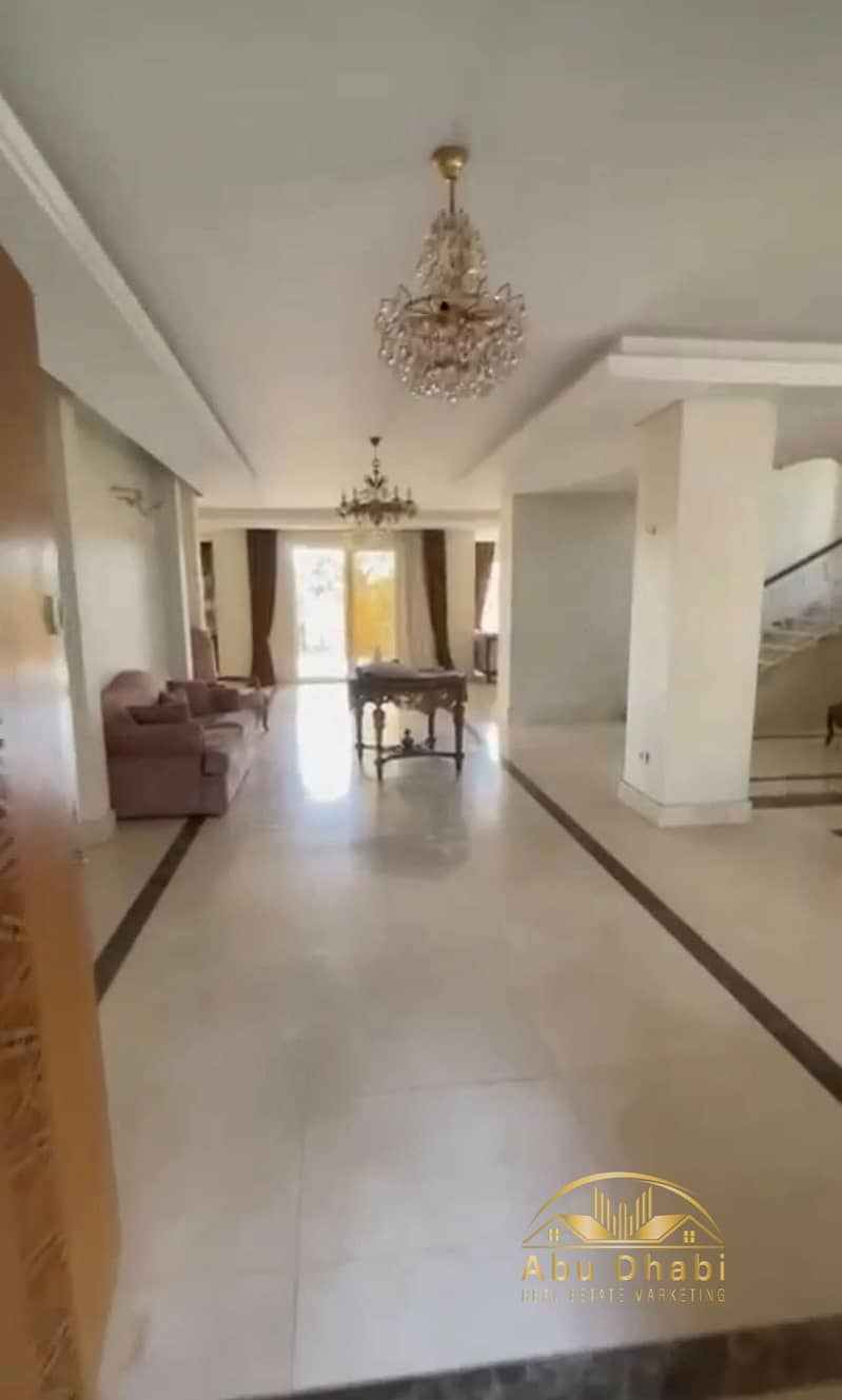 15 590793302_122276095394240472_8465470992027627582_n. jpg