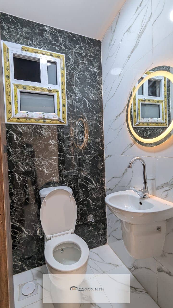 3 WhatsApp Image 2025-11-28 at 13.43. 44_4247fada. jpg