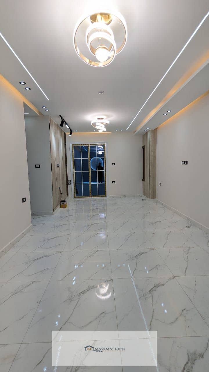 5 WhatsApp Image 2025-11-28 at 13.43. 45_f54f6fc5. jpg