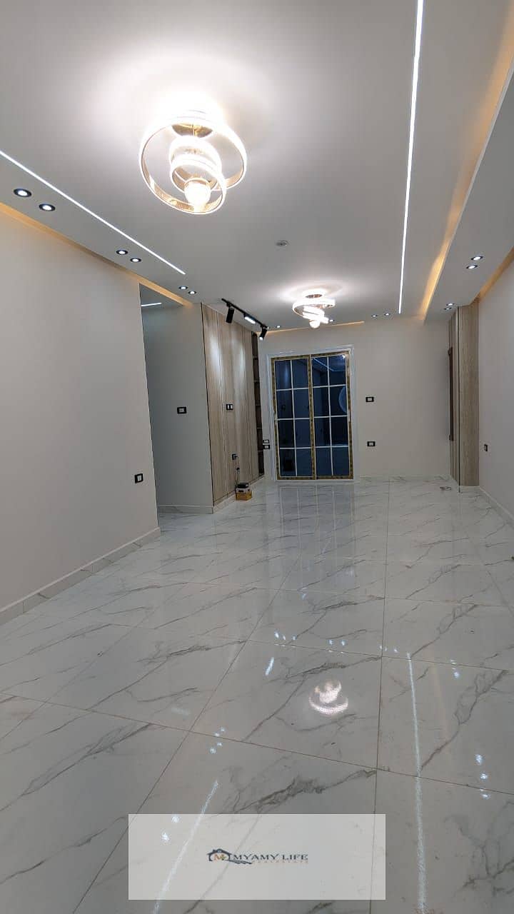 7 WhatsApp Image 2025-11-28 at 13.43. 44_6cb8148c. jpg