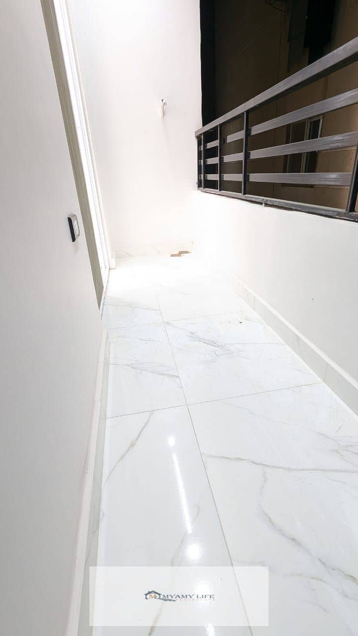 8 WhatsApp Image 2025-11-28 at 13.43. 46_4117b61a. jpg