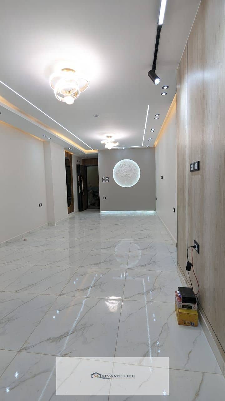 11 WhatsApp Image 2025-11-28 at 13.43. 47_484a214f. jpg