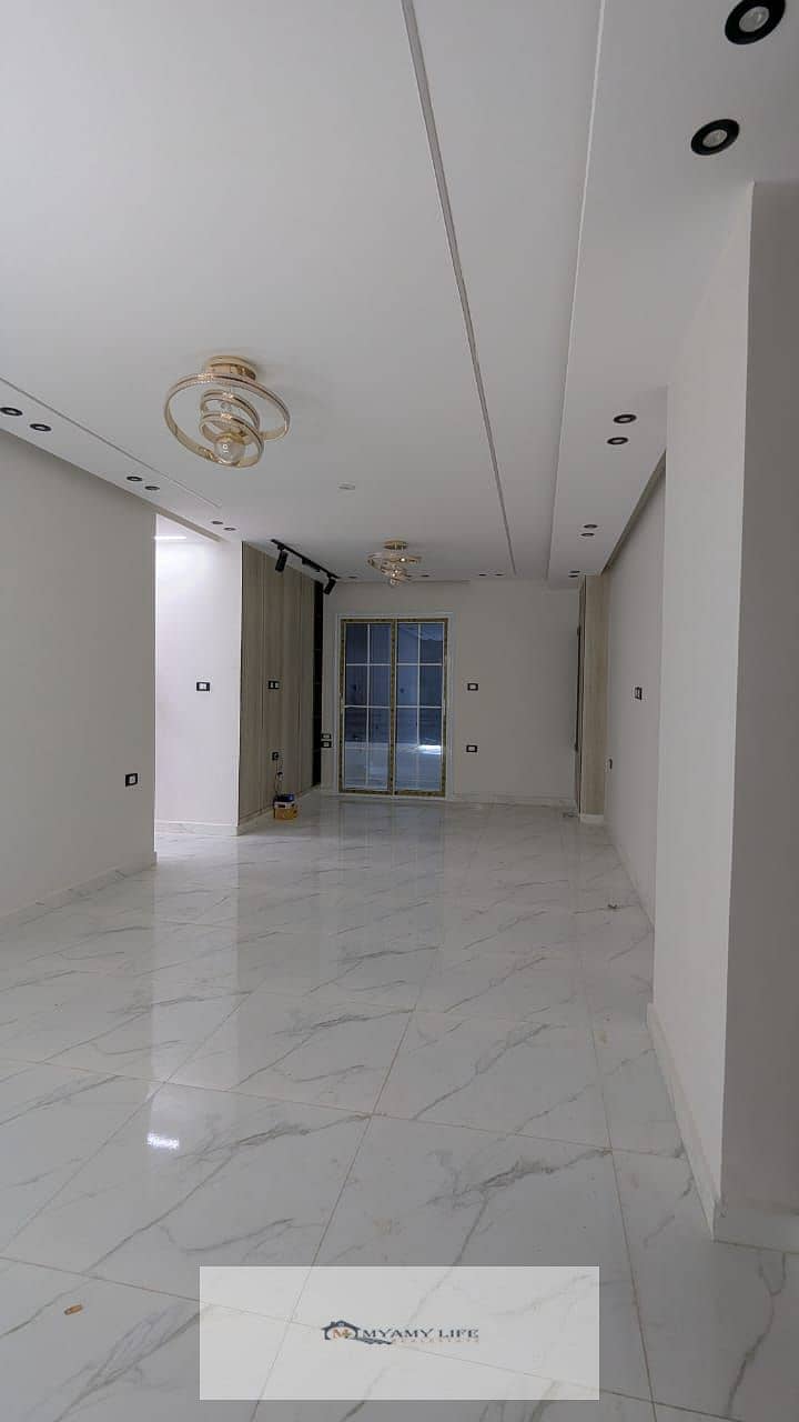 23 WhatsApp Image 2025-11-28 at 13.43. 50_e01edbd6. jpg