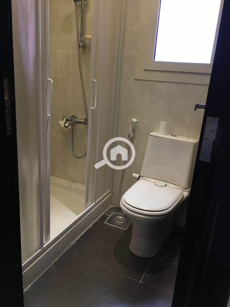 4 صورة واتساب بتاريخ 2025-11-28 في 13.47. 31_10aeb64c. jpg