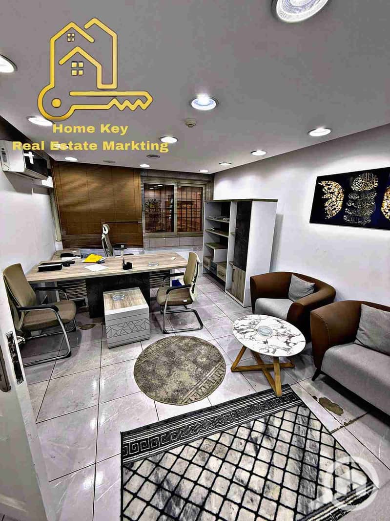 3 Picsart_25-11-04_13-46-58-326. jpg