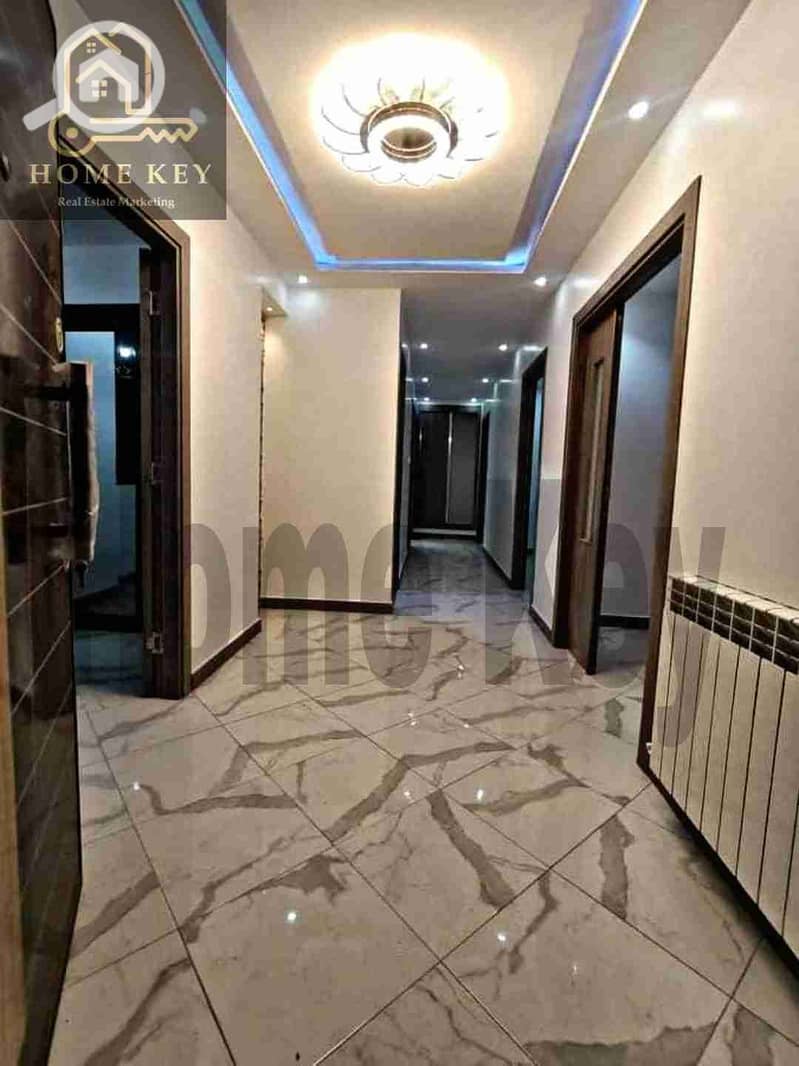 10 Picsart_25-09-28_20-16-14-856. jpg