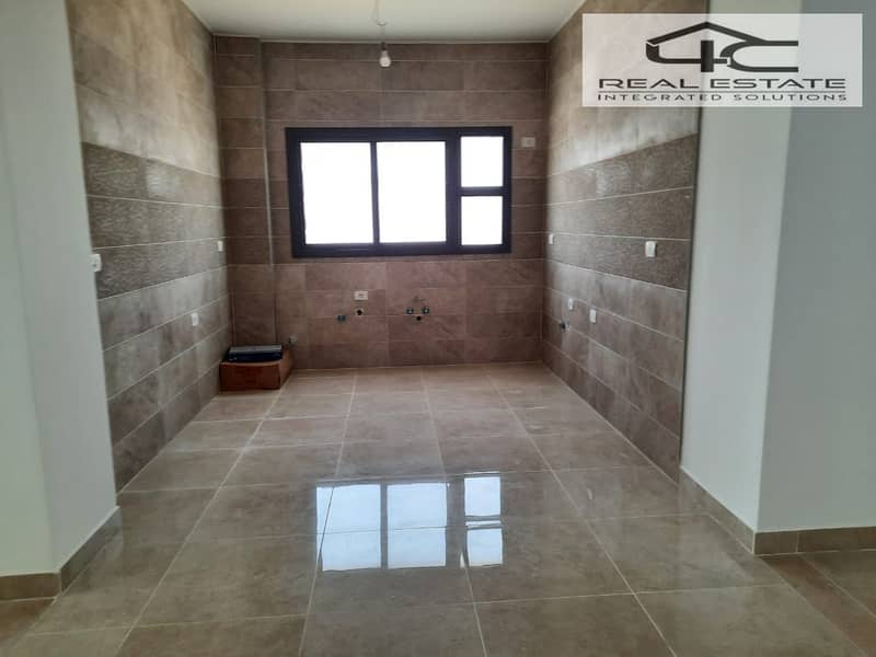 7 WhatsApp Image 2025-11-12 at 13.41. 31 (3). jpeg