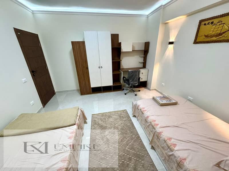 5 WhatsApp Image 2025-11-24 at 20.15. 48_17c8f713. jpg