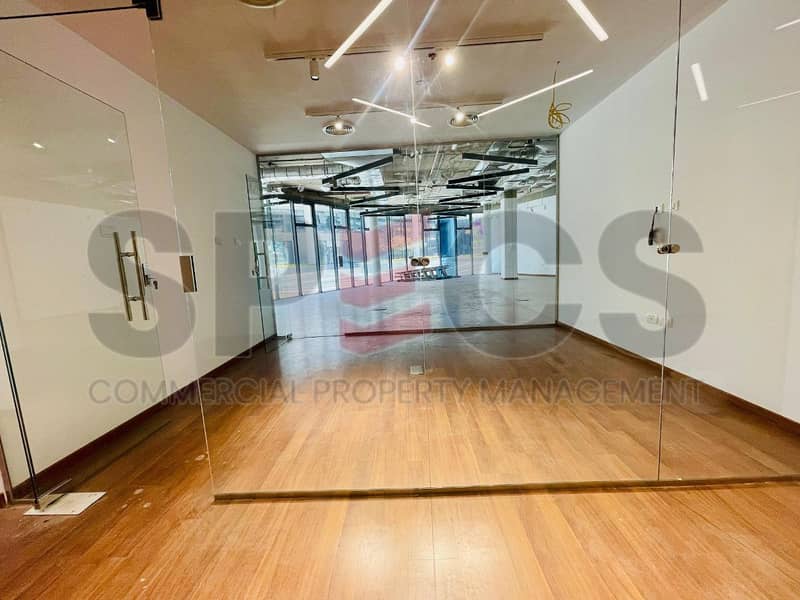 2 photo_5967302676754581370_y. jpg