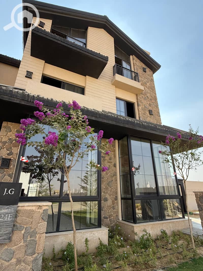 8 98f00320-b0c7-4a6b-90ea-53a01375c69f. jpeg