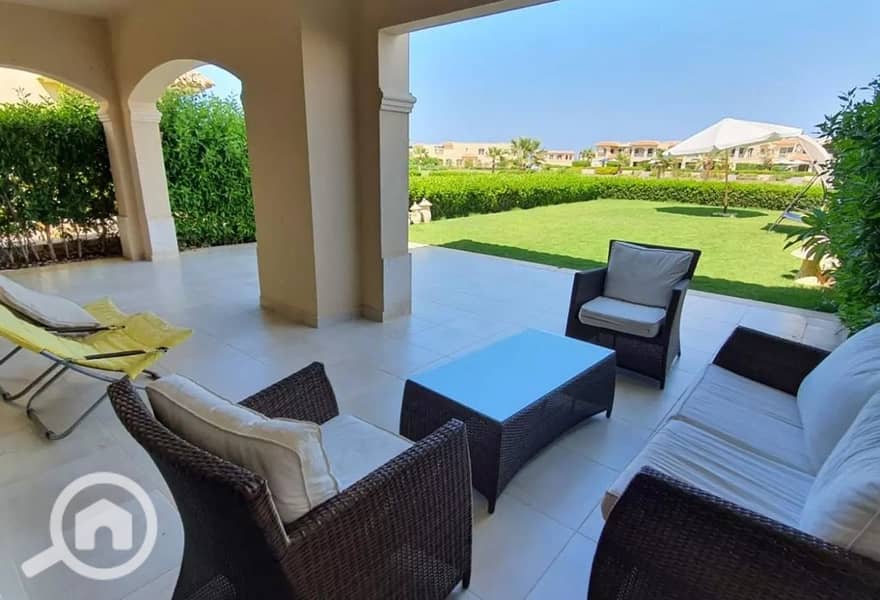 7 00f9dd70-ca97-417a-af0c-a81c95115b64. jpeg