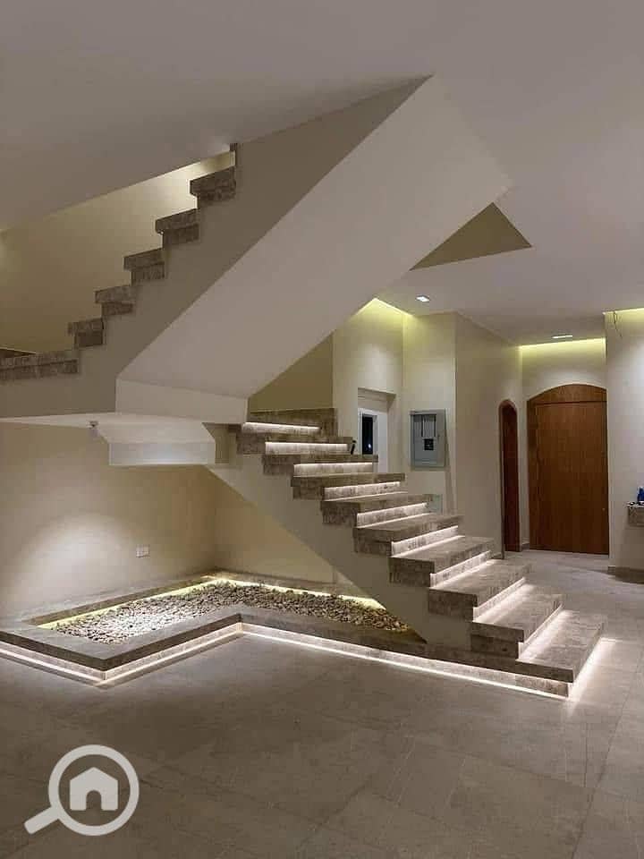 4 559895269_122145132308874587_4422774923141010187_n. jpg