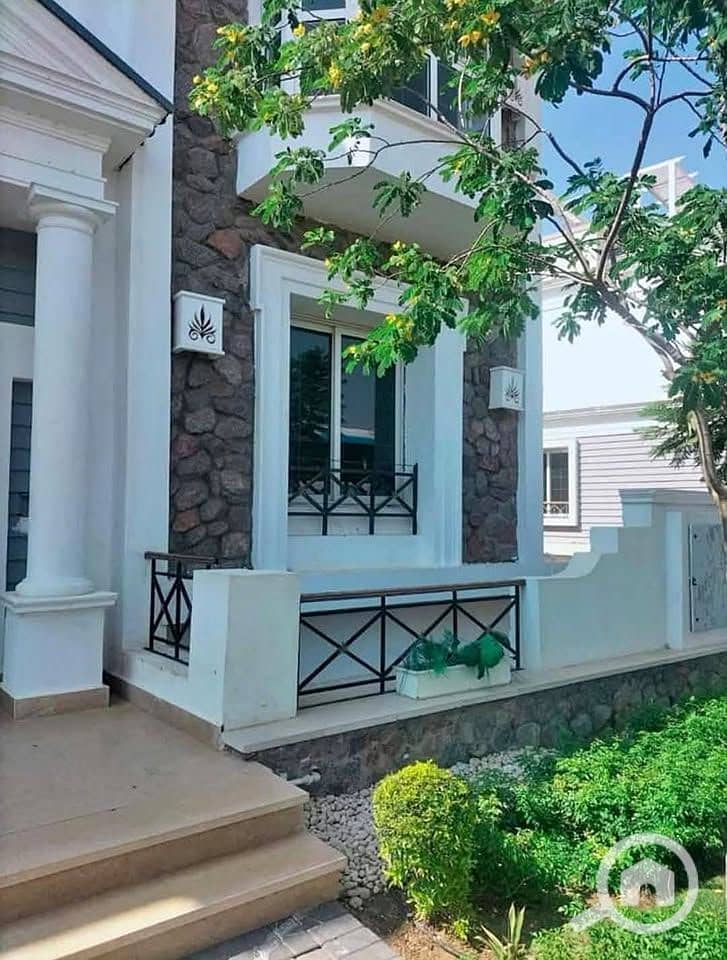 10 558958010_1354796376380354_8150017535287174909_n. jpg