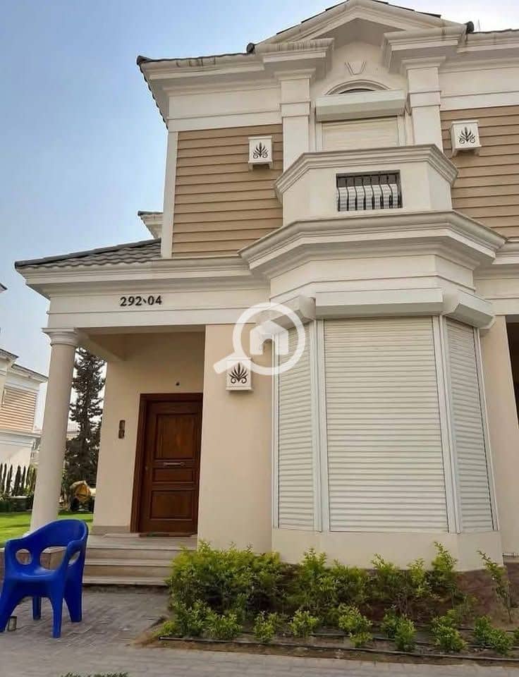 11 559083238_122145132074874587_4150519017685805042_n. jpg