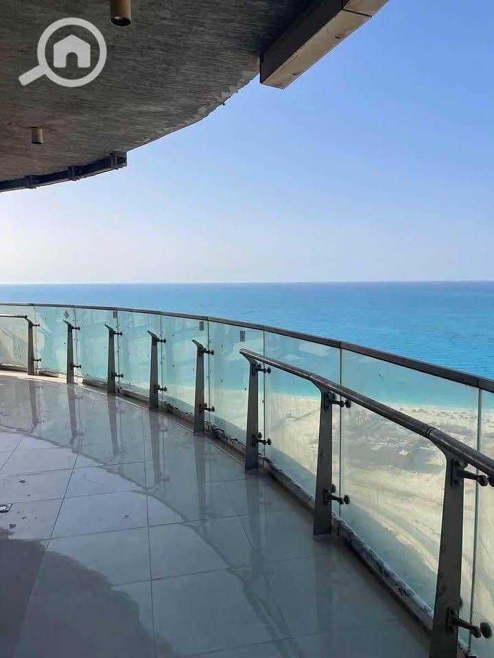 10 523470633_728979899898365_2760811288561751576_n. jpg