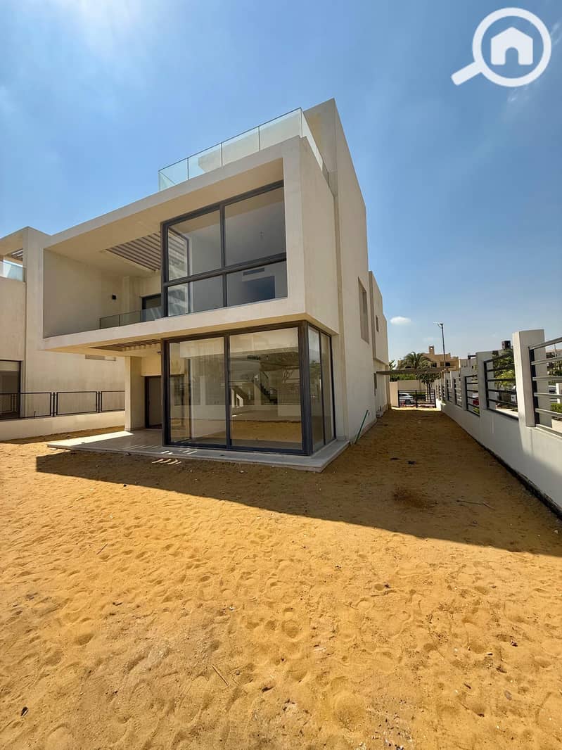 10 6580ca09-d94c-4a06-a380-0a2d55e10a5f. jpeg