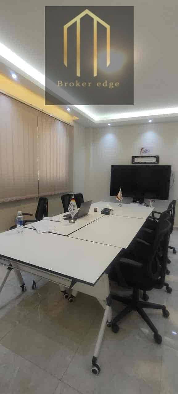 3 1e46cb92-fa9c-4611-9f89-68510f16162e. jpg