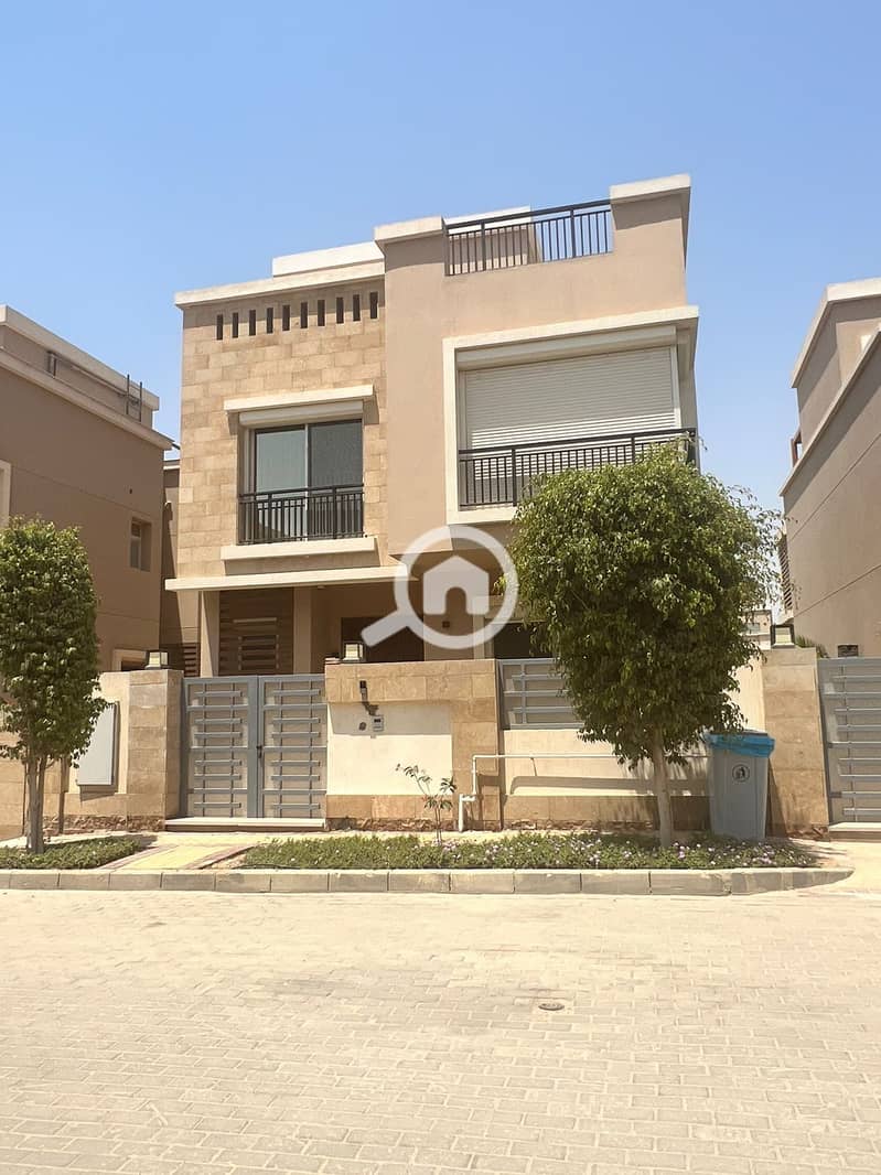 4 751c6386-bf6e-4112-a05a-fc87c83d8bbc. jpeg