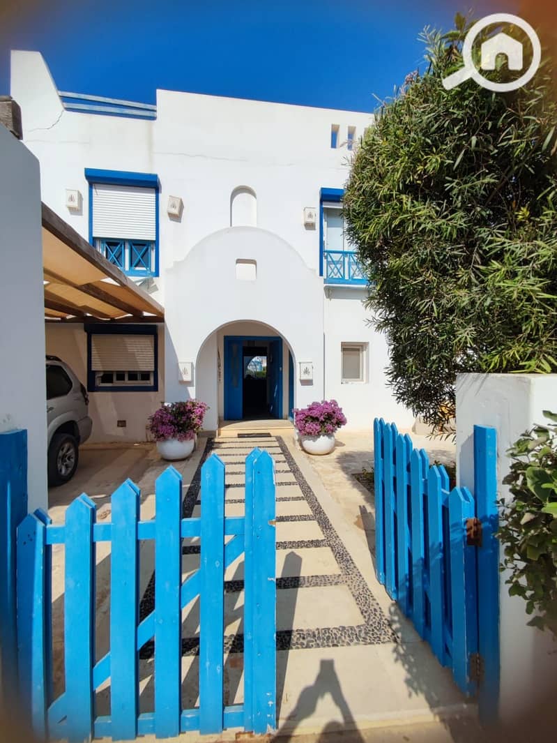 6 504272146_10232939748809572_6374525418680795883_n. jpg