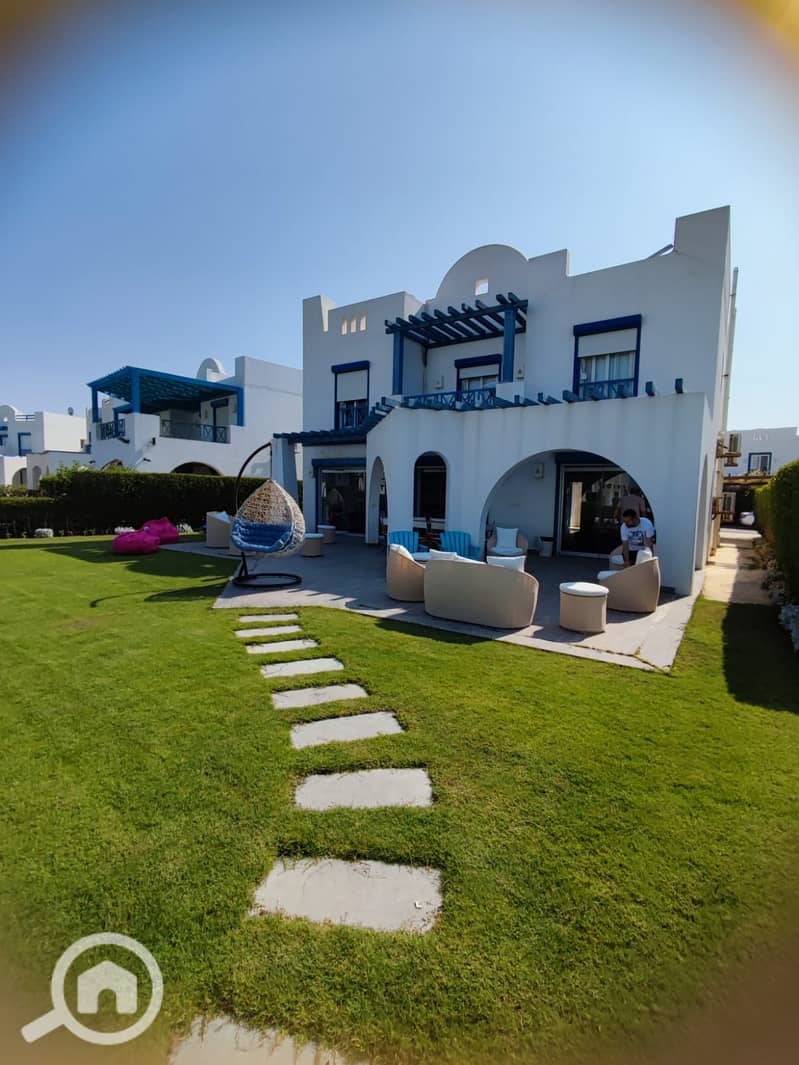 8 506450247_10232939748729570_6264095487547417523_n. jpg