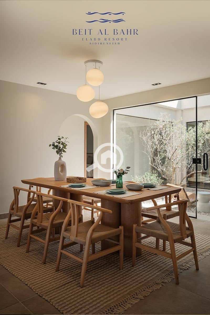 4 e93acdb1-95a7-4c21-a955-78373b9d8bb4. jpeg