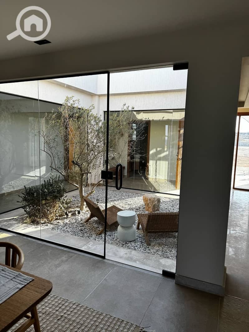 11 9f418b57-97ef-4655-a339-801bb0b9f40a. jpeg