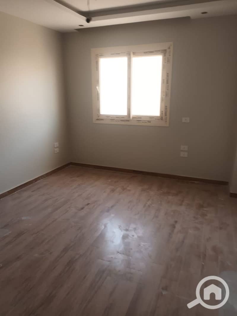 4 WhatsApp Image 2025-11-28 at 3.20. 17 PM (2). jpeg