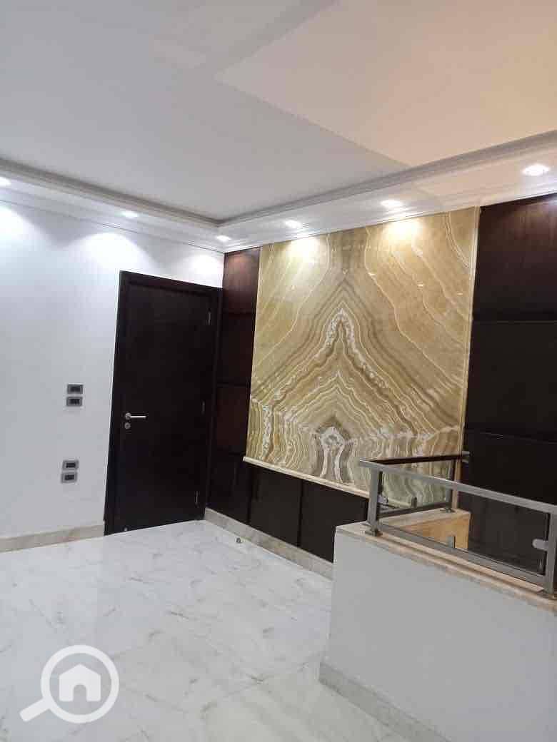 22 006cbd54-71b2-4fe2-aaeb-3c6af8bb7f97. jpg