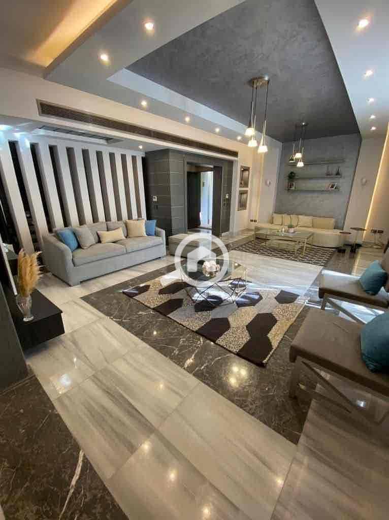 4 49209c83-3085-4b6e-a963-4583e7f2e425. jpg