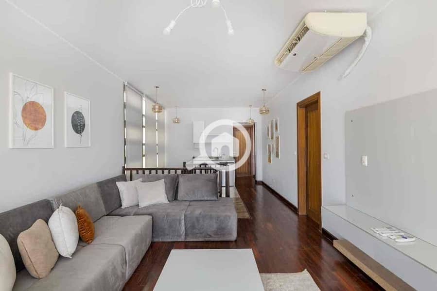 16 94ef57e9-f02a-4c09-abd3-42459ca8974a. jpg