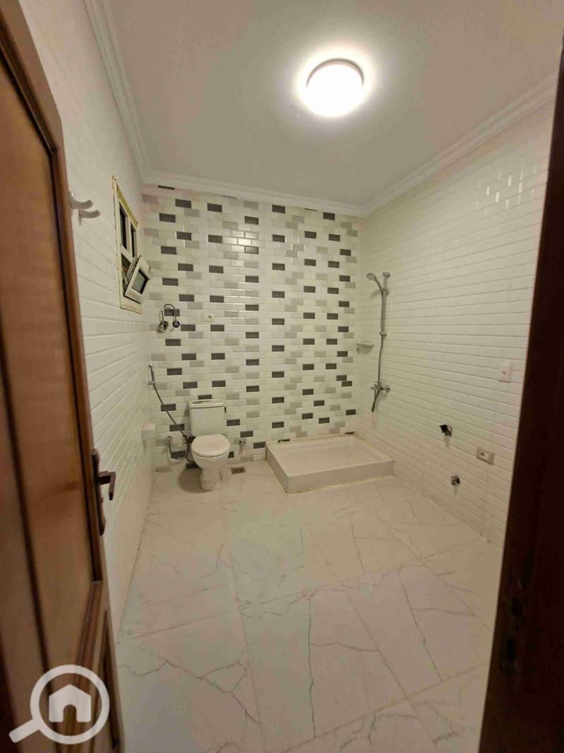 11 ٢٠٢٥١١٢٨_١٦٢٩٠٨. jpg