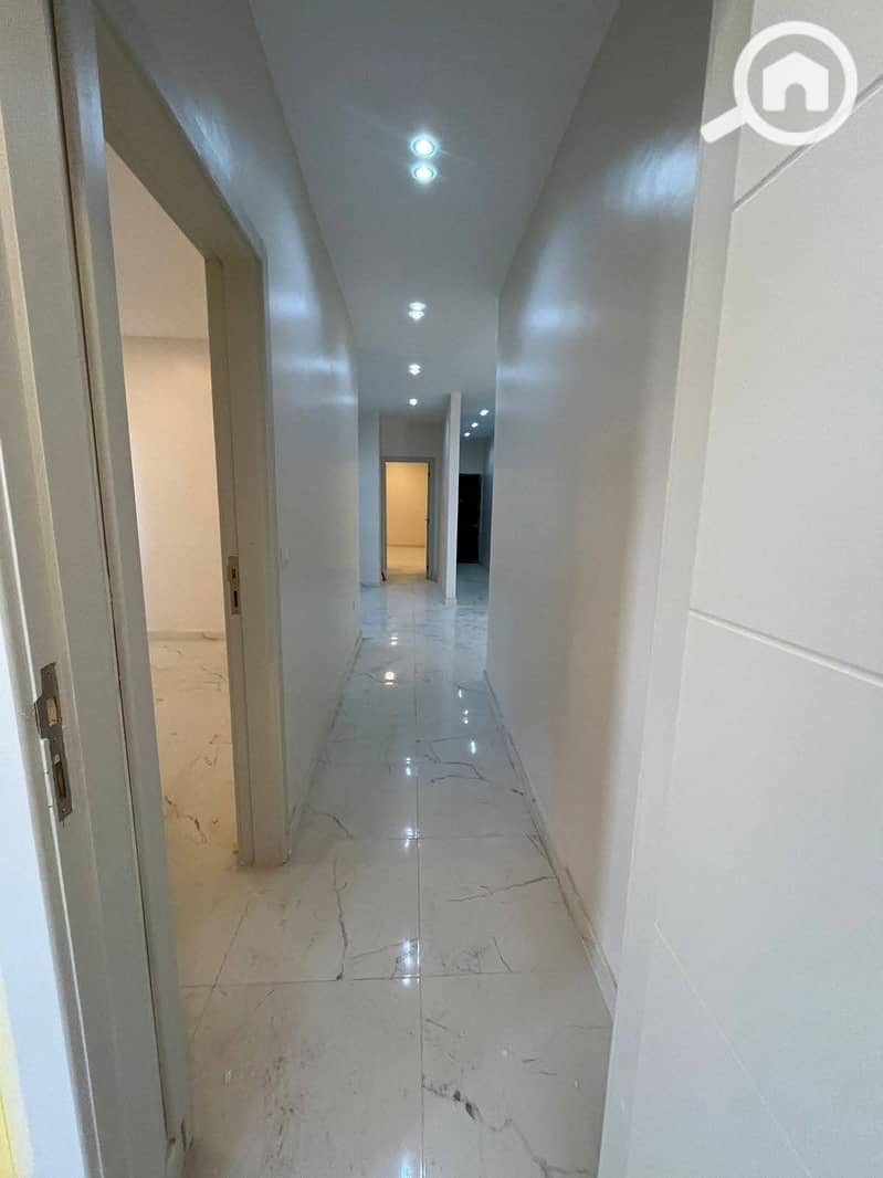 3 WhatsApp Image 2025-11-28 at 3.15. 58 PM (1). jpeg