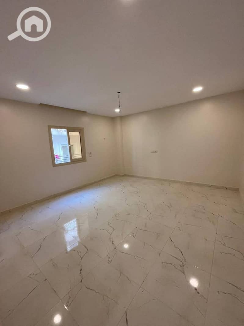 4 WhatsApp Image 2025-11-28 at 3.15. 58 PM. jpeg