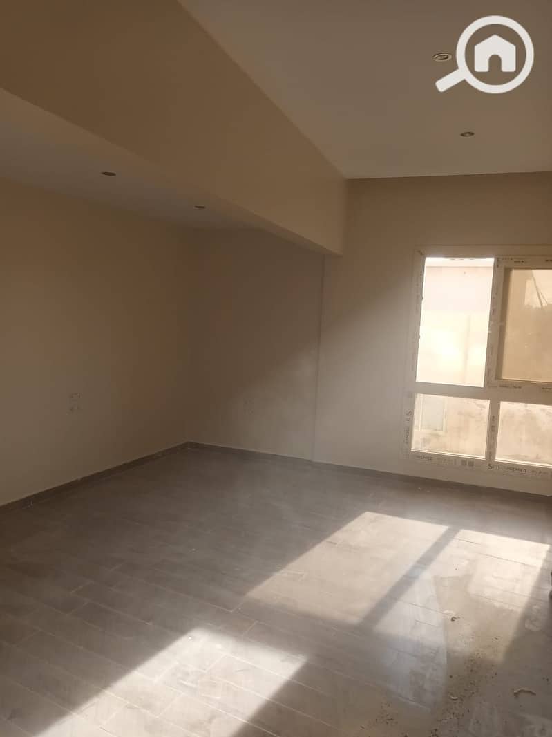 8 WhatsApp Image 2025-11-28 at 3.15. 54 PM (1). jpeg